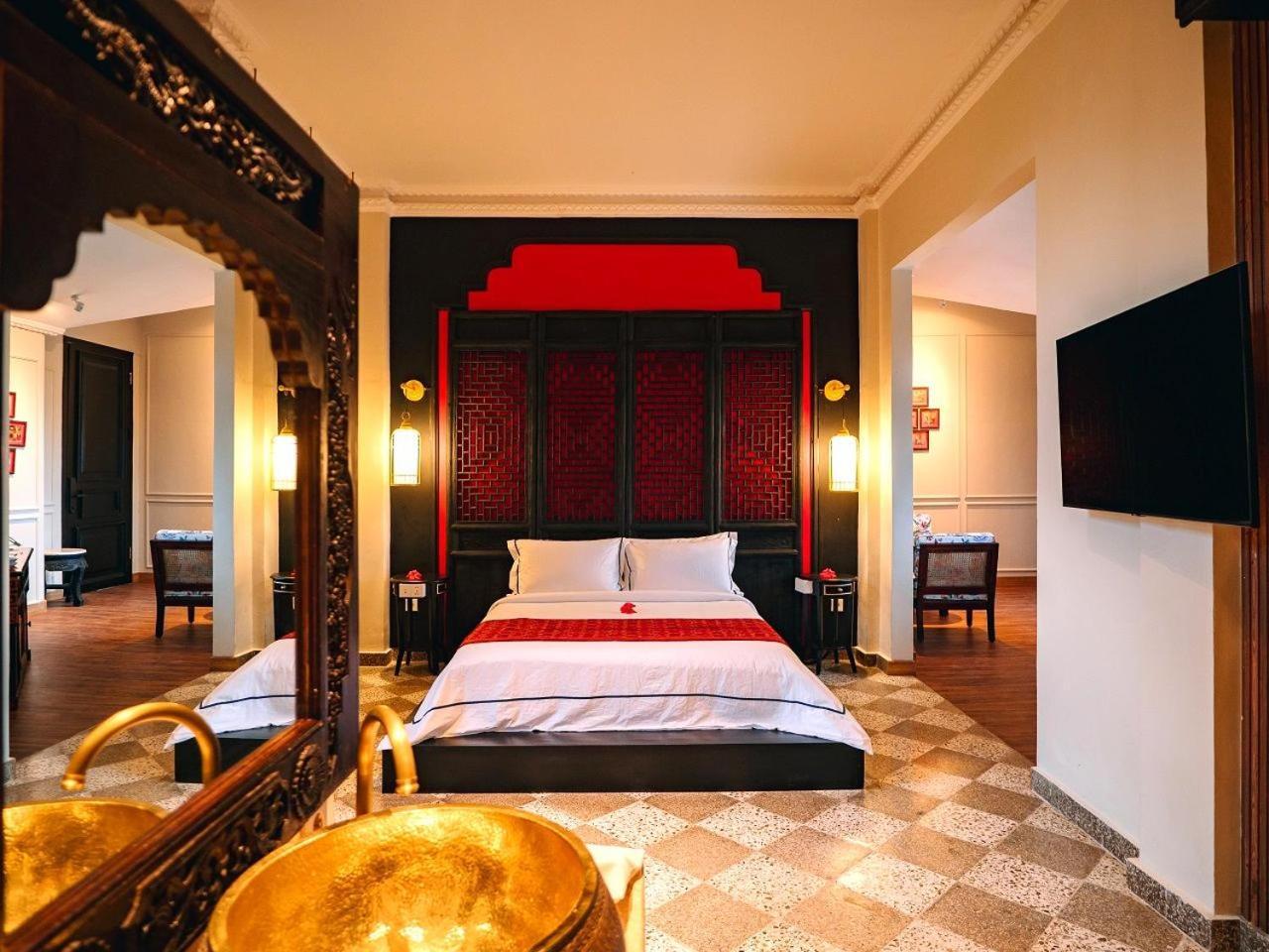 House Of Tugu, Old Town Jakarta Exterior photo