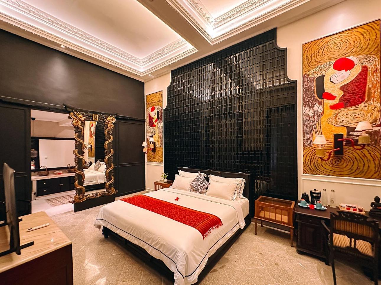 House Of Tugu, Old Town Jakarta Exterior photo